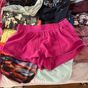 ripened raspberry 2.5 inch hotty hot lulu shorts